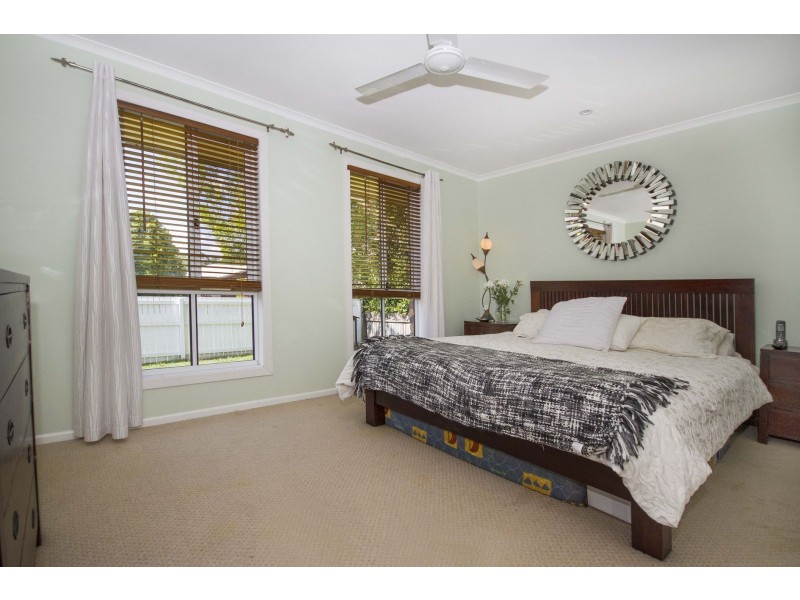 2 Redwood Court, Landsborough QLD 4550