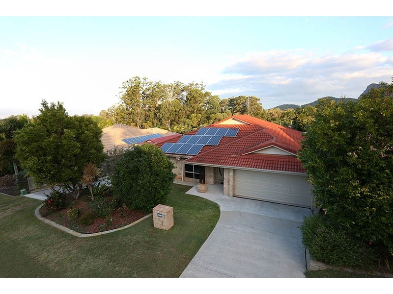 7 Gordon Place, Glass House Mountains QLD 4518