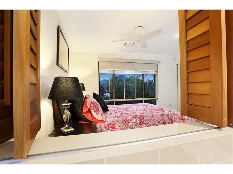 7 Gordon Place, Glass House Mountains QLD 4518