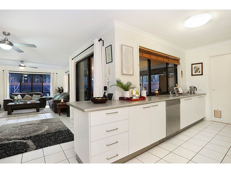 22 Gowen Drive, Landsborough QLD 4550