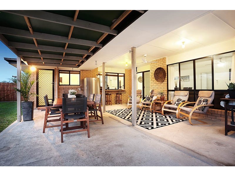 22 Gowen Drive, Landsborough QLD 4550