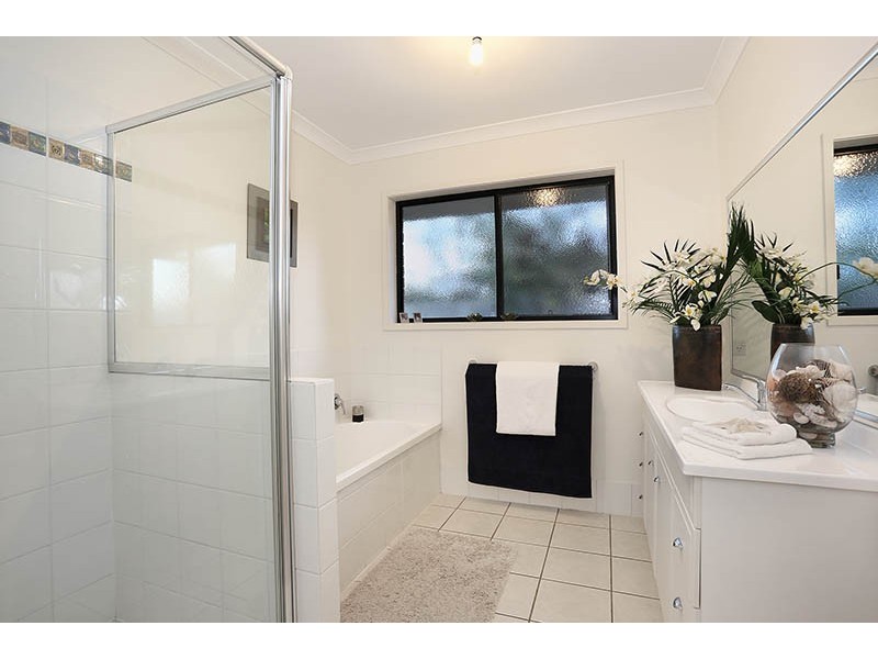 22 Gowen Drive, Landsborough QLD 4550