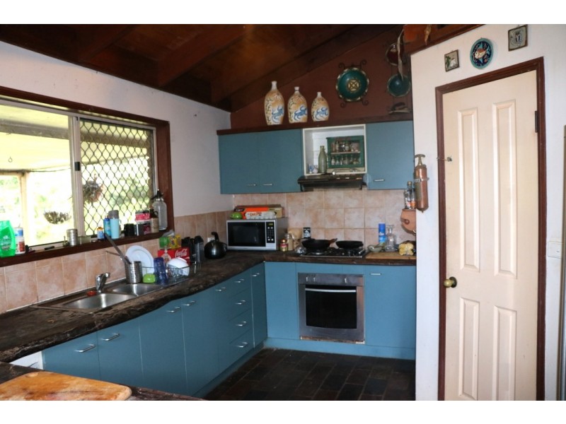 161 Commissioners Flat Road, Peachester QLD 4519