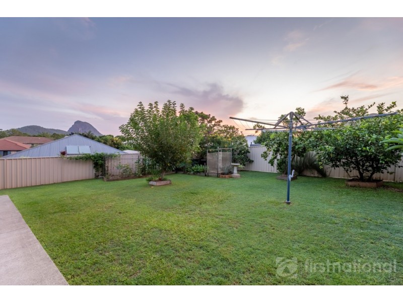 13 Gordon Place, Glass House Mountains QLD 4518