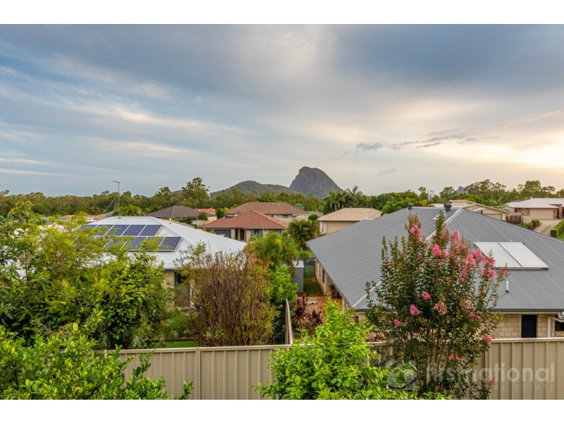 13 Gordon Place, Glass House Mountains QLD 4518