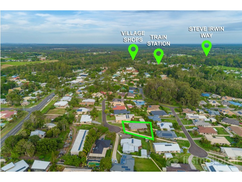 13 Gordon Place, Glass House Mountains QLD 4518