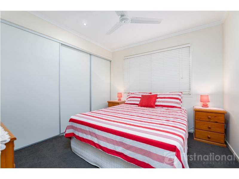 13 Gordon Place, Glass House Mountains QLD 4518