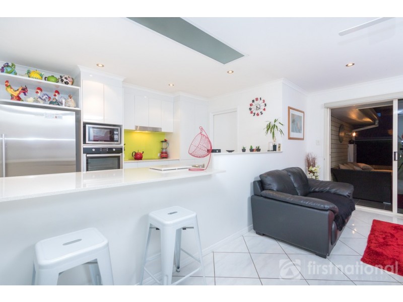 4 Edwin Drive, Landsborough QLD 4550