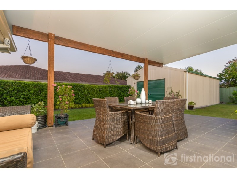 4 Edwin Drive, Landsborough QLD 4550