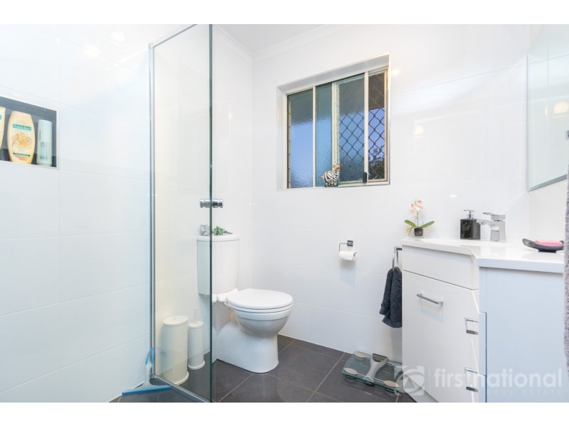 4 Edwin Drive, Landsborough QLD 4550