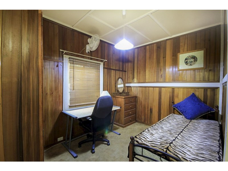 39 Coonowrin Road, Glass House Mountains QLD 4518