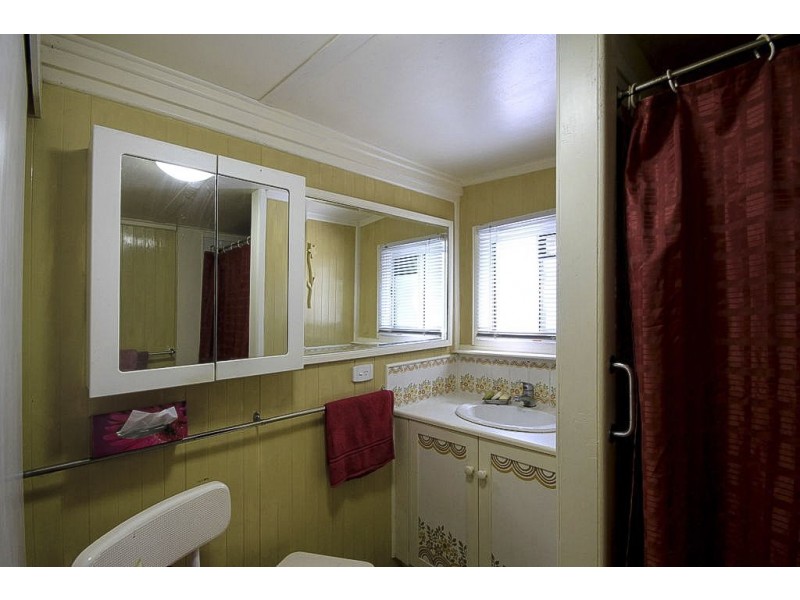 39 Coonowrin Road, Glass House Mountains QLD 4518