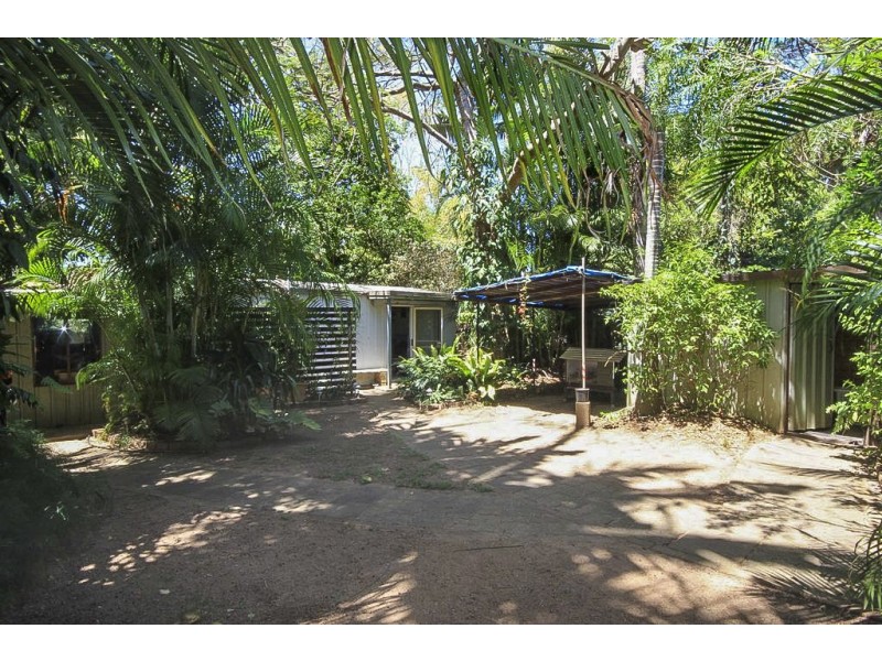 39 Coonowrin Road, Glass House Mountains QLD 4518