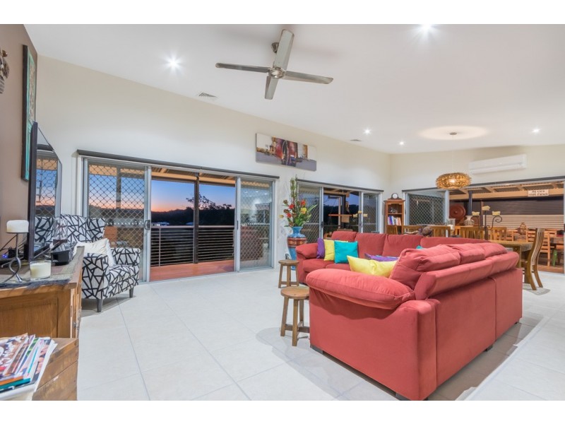 12 Coach House Place, Mooloolah Valley QLD 4553