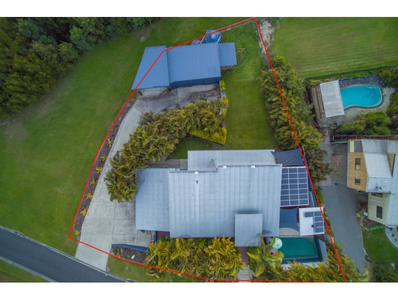 12 Coach House Place, Mooloolah Valley QLD 4553