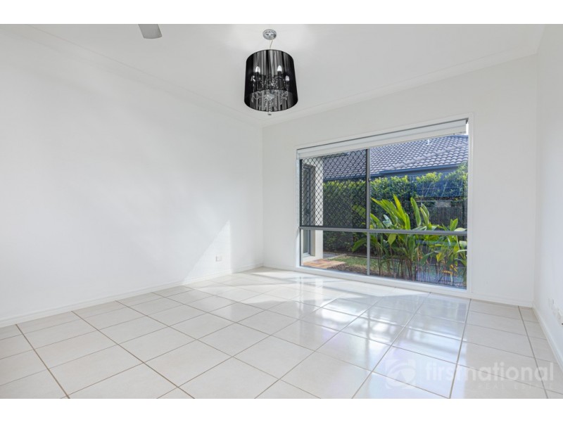 8 Pepper Tree Way, Beerwah QLD 4519