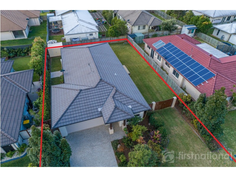 8 Pepper Tree Way, Beerwah QLD 4519