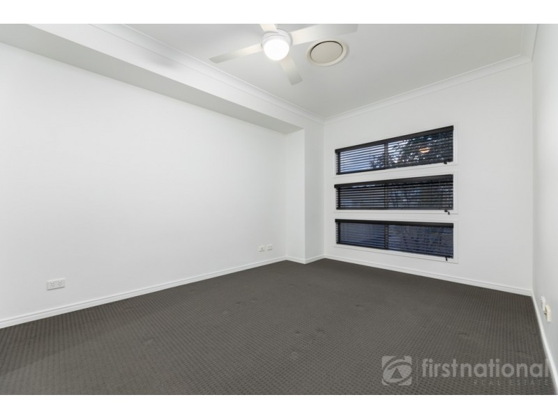8 Pepper Tree Way, Beerwah QLD 4519