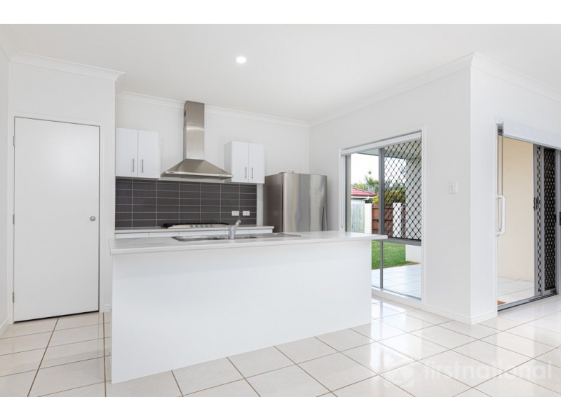 8 Pepper Tree Way, Beerwah QLD 4519