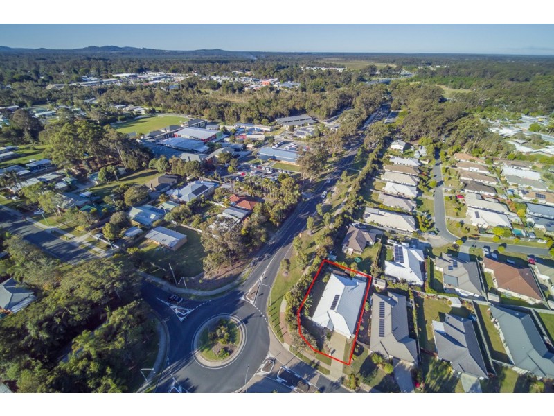 3 Woodgrove Boulevard, Beerwah QLD 4519