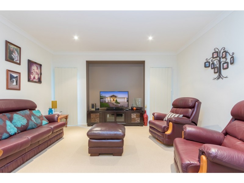 3 Woodgrove Boulevard, Beerwah QLD 4519