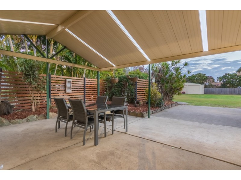 1 Bulic Court, Glass House Mountains QLD 4518