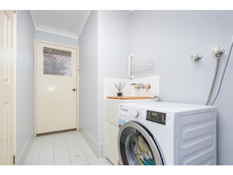 1 Bulic Court, Glass House Mountains QLD 4518