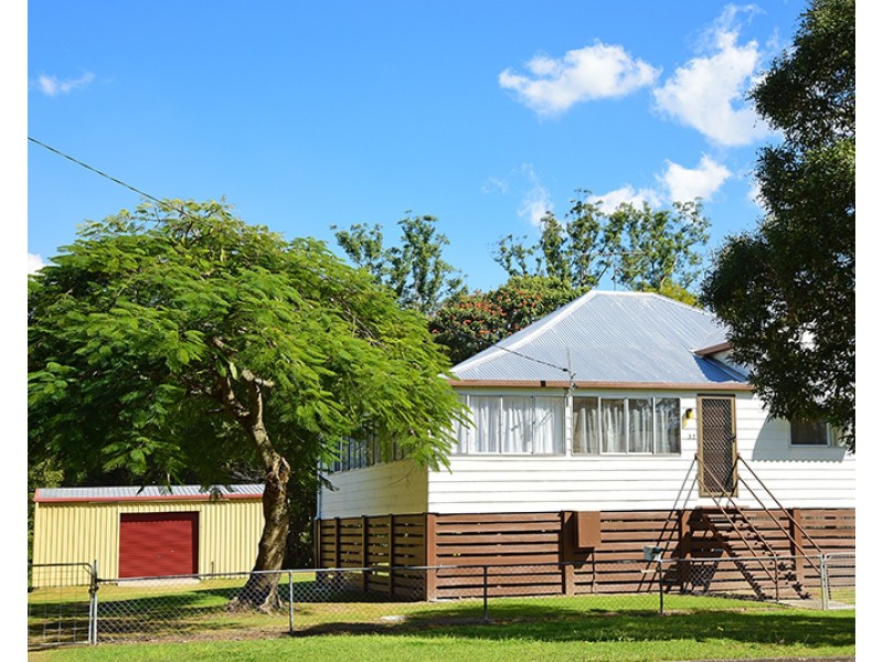 32 Maleny Street, Landsborough QLD 4550