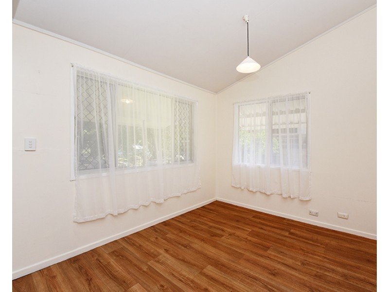 32 Maleny Street, Landsborough QLD 4550