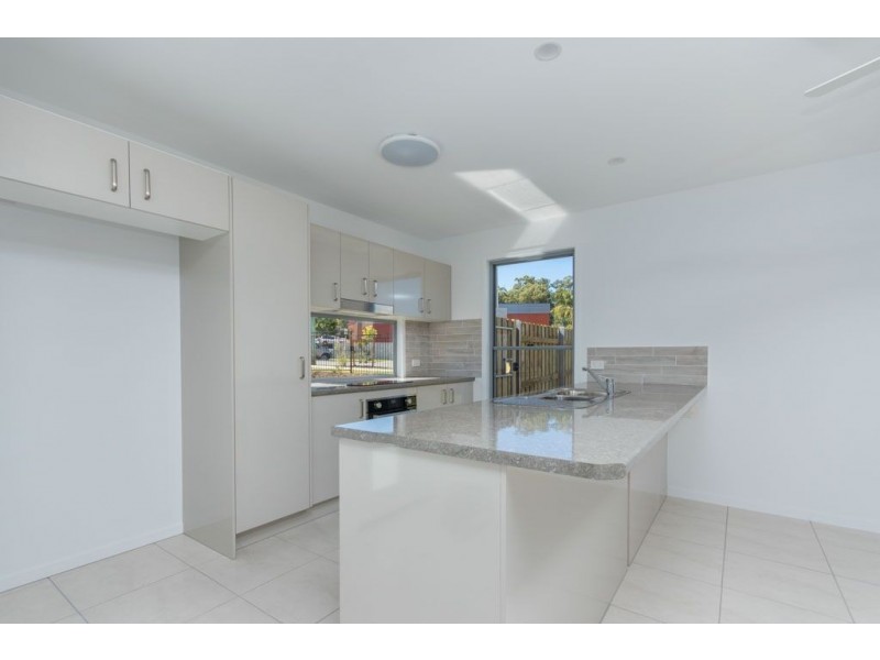 Unit 3 28 Turner Street, Beerwah QLD 4519
