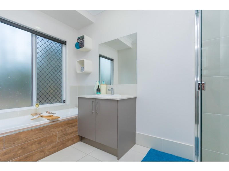 97 Lindeman, Beerwah QLD 4519