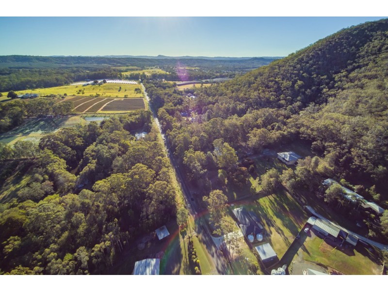 97 Lindeman, Beerwah QLD 4519