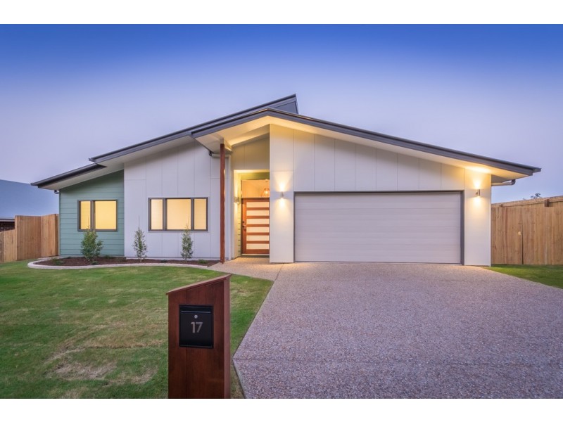 17 Lakefield Cresent, Beerwah QLD 4519