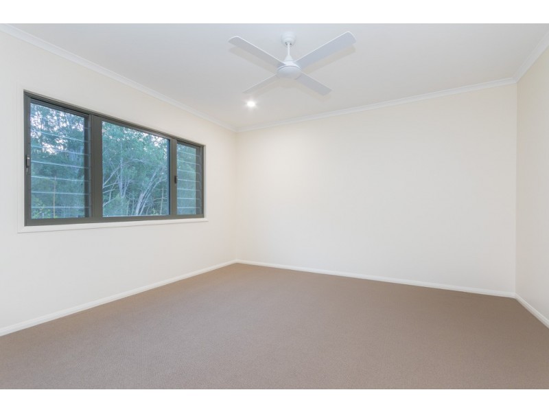 17 Lakefield Cresent, Beerwah QLD 4519