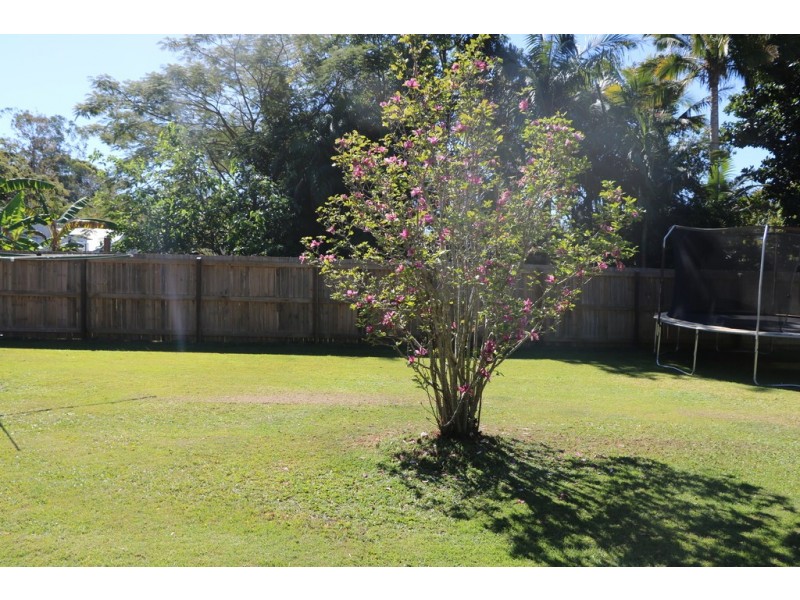 17 Anderson Road, Glass House Mountains QLD 4518