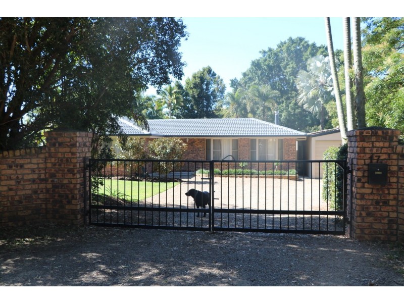 17 Anderson Road, Glass House Mountains QLD 4518