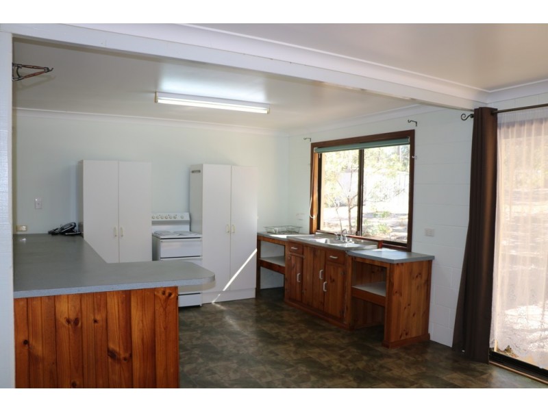 20 Judds, Glass House Mountains QLD 4518