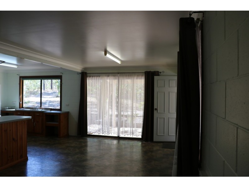 20 Judds, Glass House Mountains QLD 4518