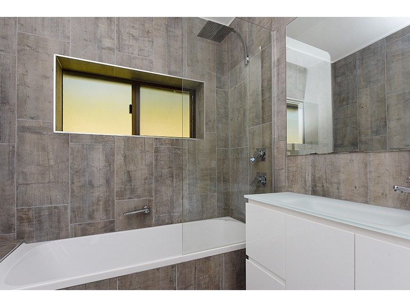 198A Glasshouse – Woodford Road, Glass House Mountains QLD 4518