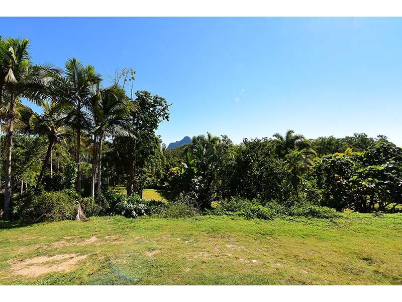 198A Glasshouse – Woodford Road, Glass House Mountains QLD 4518