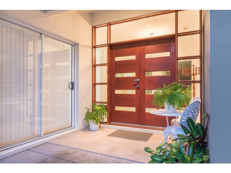 37 Carnarvon Drive, Beerwah QLD 4519