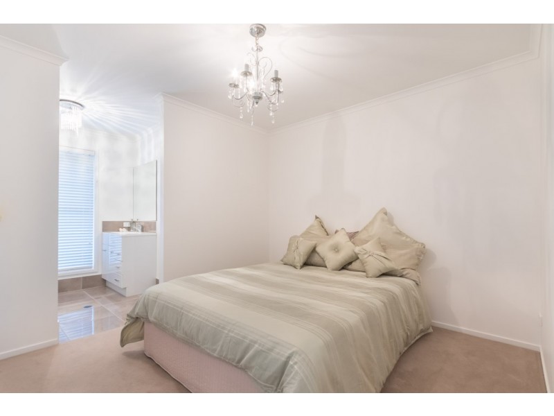 37 Carnarvon Drive, Beerwah QLD 4519