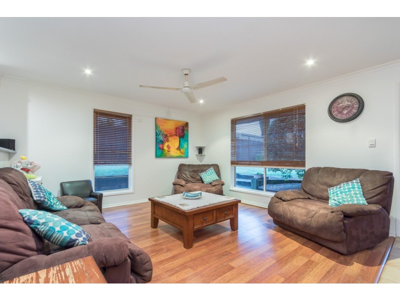 12 Tudor Court, Beerwah QLD 4519