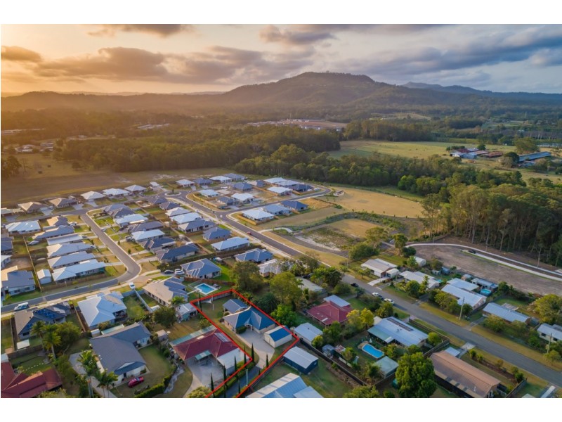 12 Tudor Court, Beerwah QLD 4519