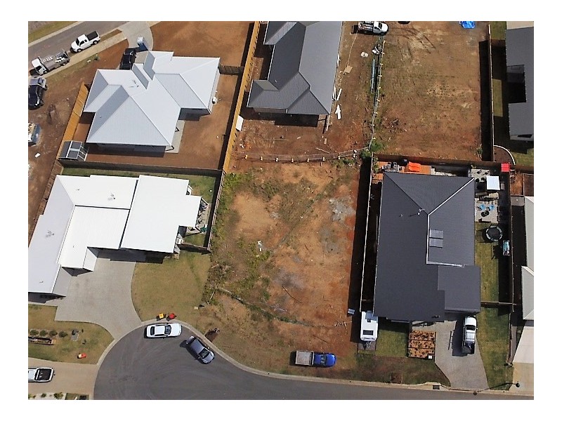 16 Karumba Pl, Beerwah QLD 4519