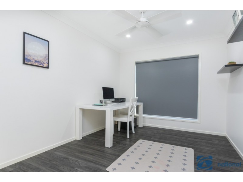 27 Pineview Drive, Beerwah QLD 4519