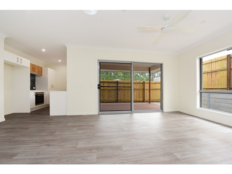 12/20 Crumpton Place, Beerwah QLD 4519