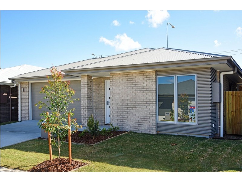 12/20 Crumpton Place, Beerwah QLD 4519