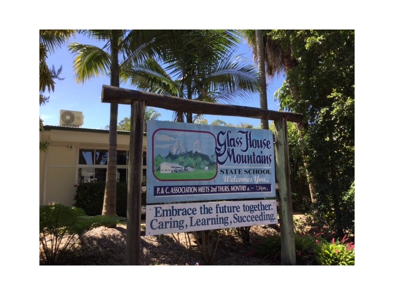 Lot 5 23  Railway Pde, Glass House Mountains QLD 4518