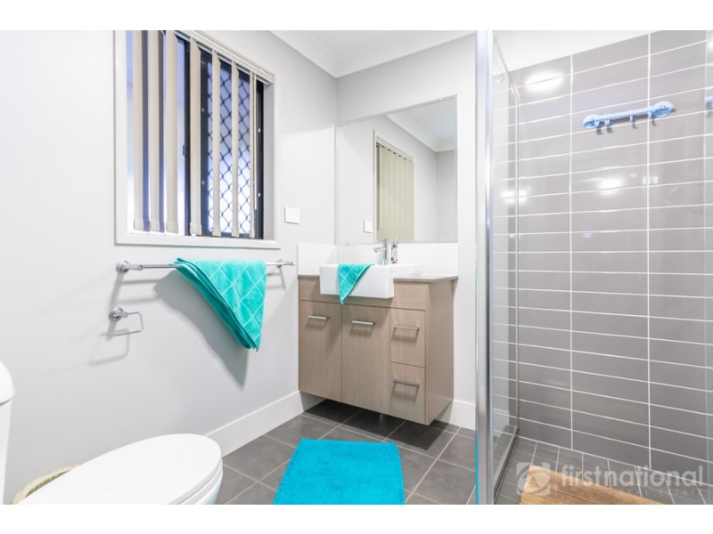21 Pineview Drive, Beerwah QLD 4519